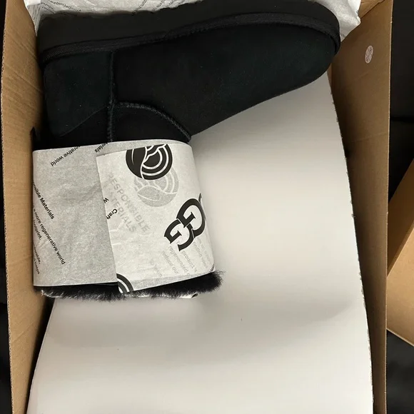 UGG Black Sheepskin Boots - Picture 4 of 5